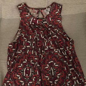 Dressy tank top/blouse. Size large. Great condition.